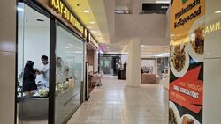 The Adelphi (D6), Retail #574681561